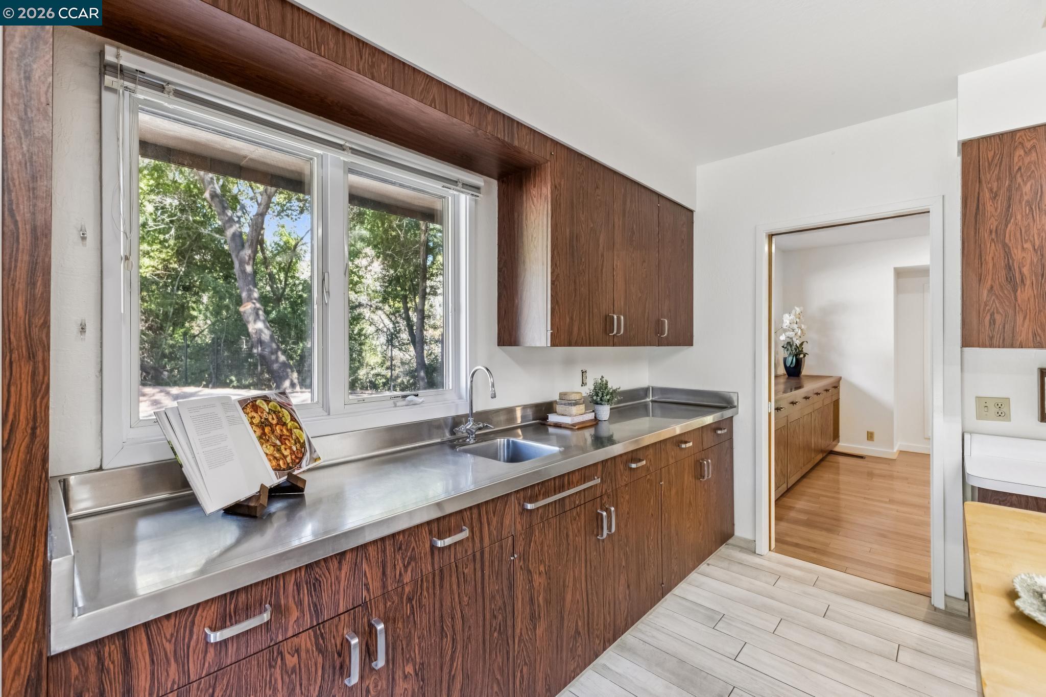 3686 Happy Valley Rd