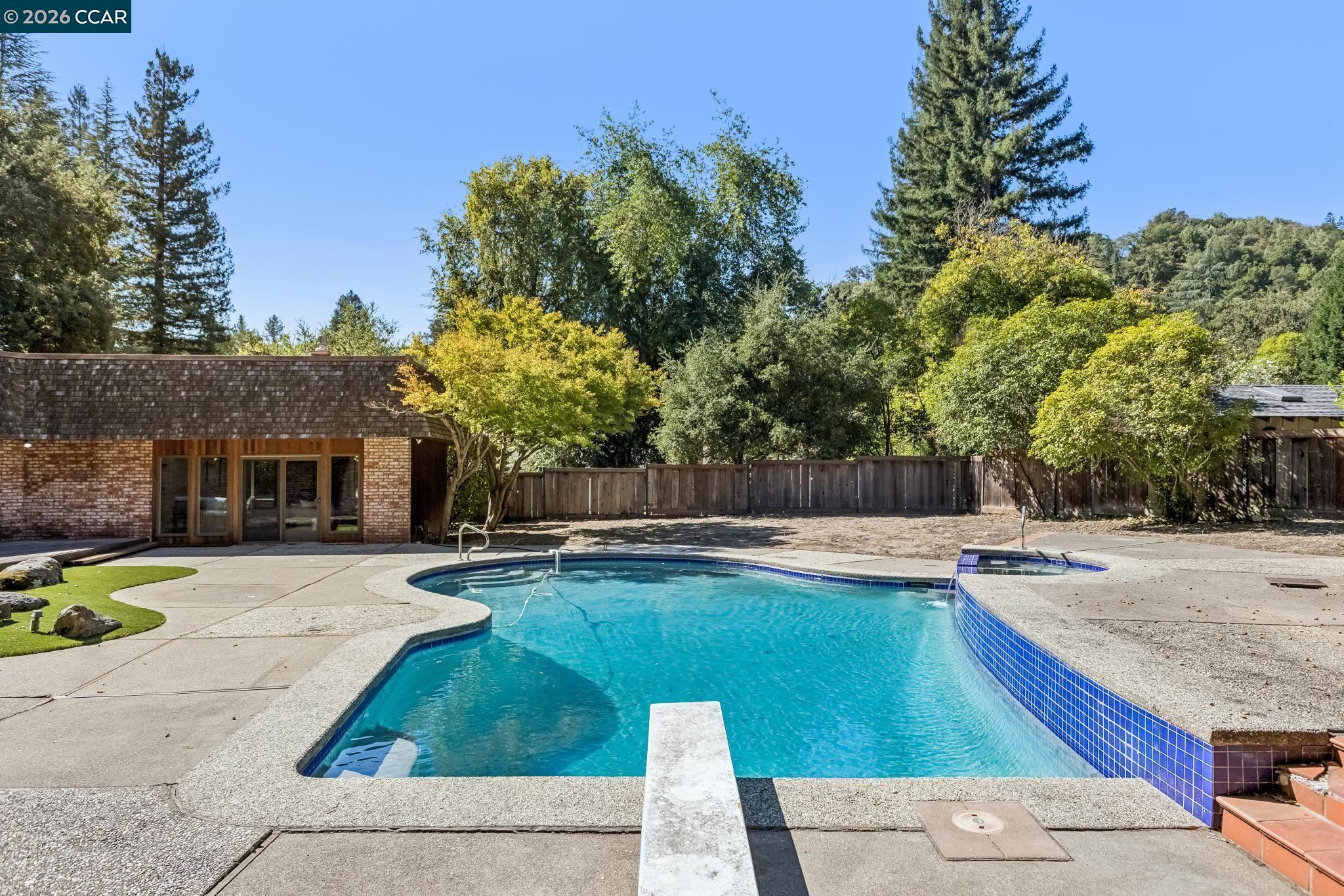 3686 Happy Valley Rd