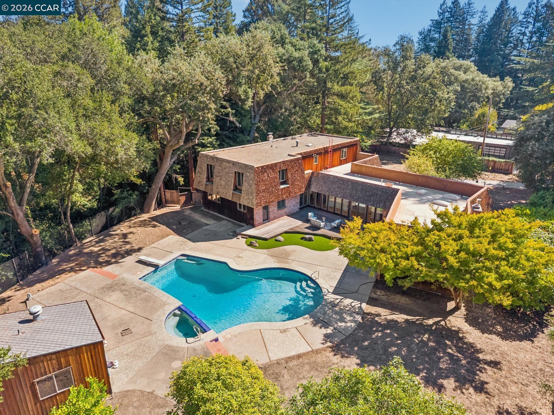 3686 Happy Valley Rd