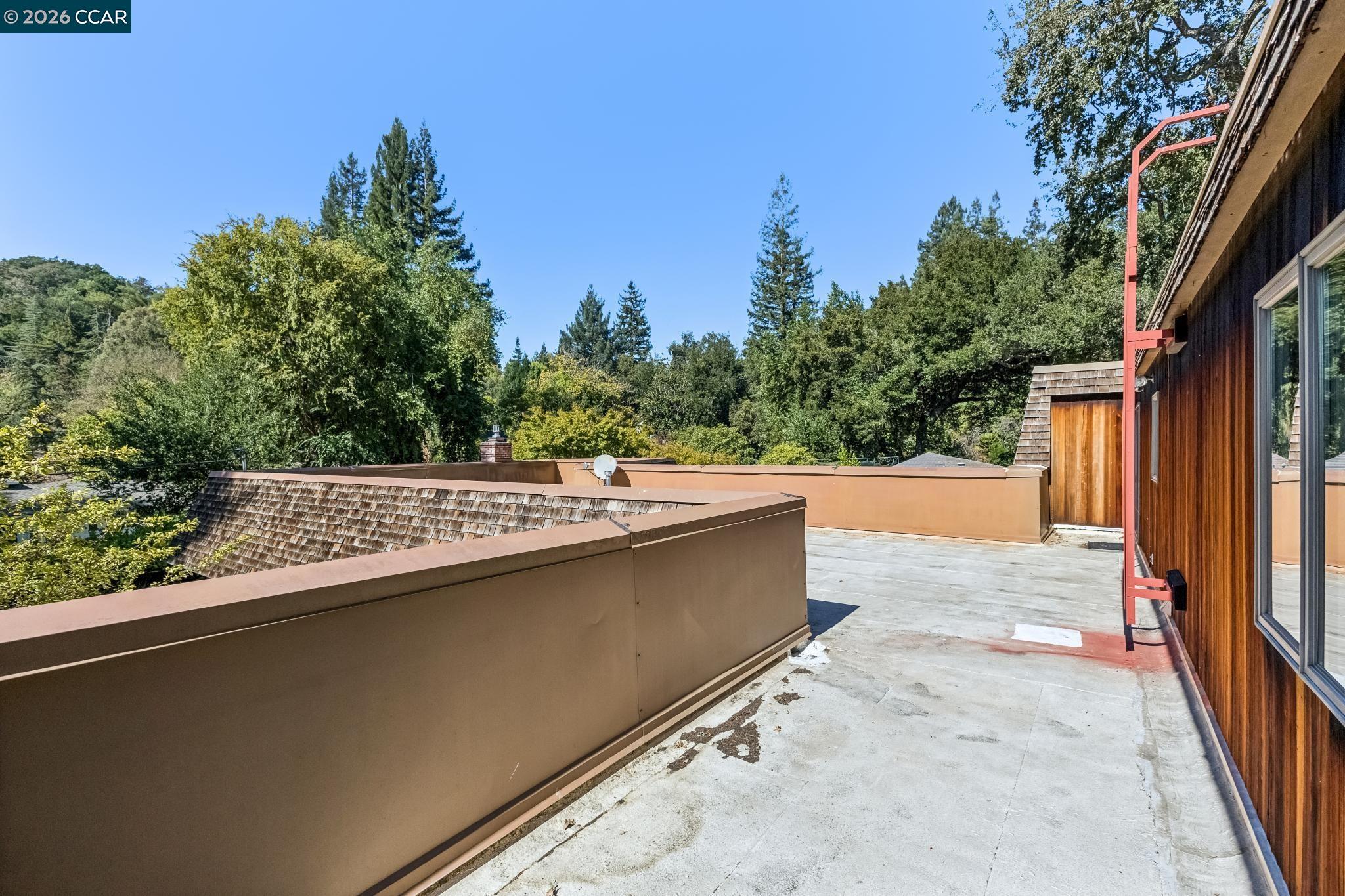 3686 Happy Valley Rd