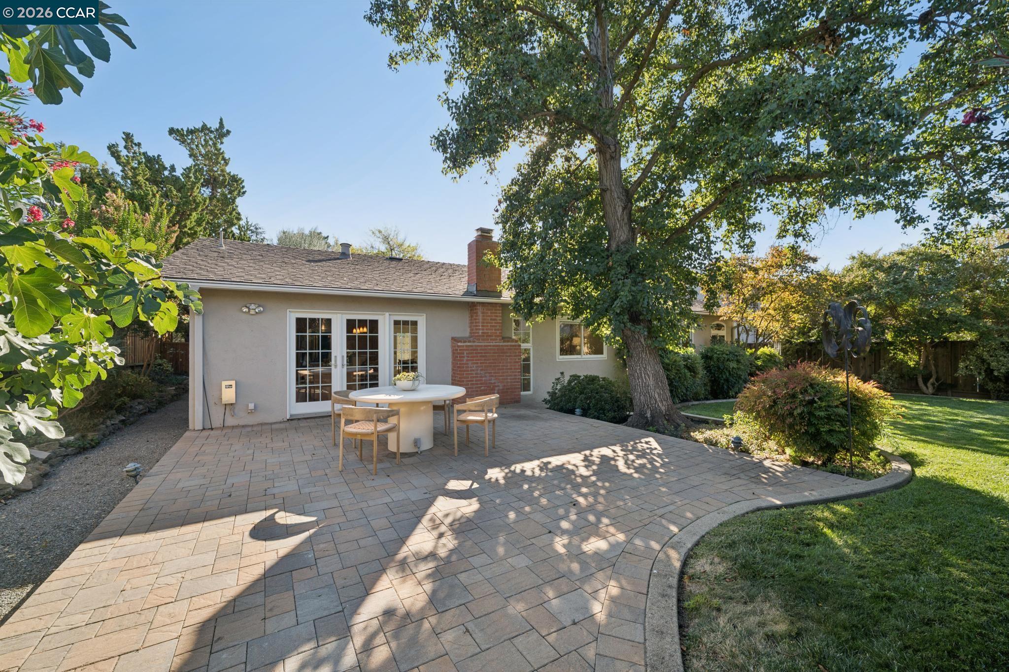 3420 Bayberry Drive
