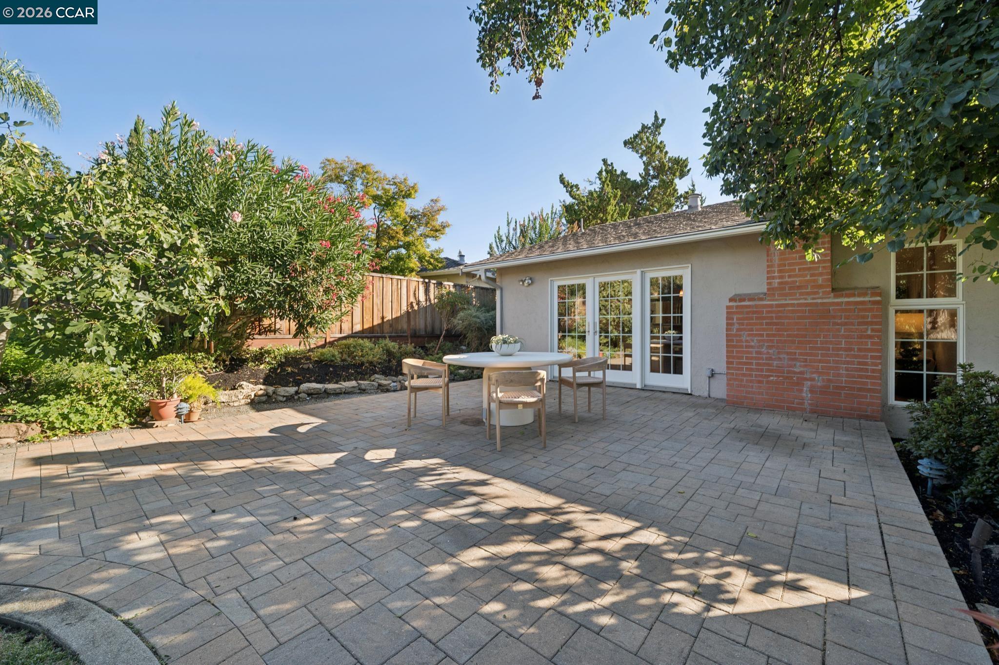 3420 Bayberry Drive