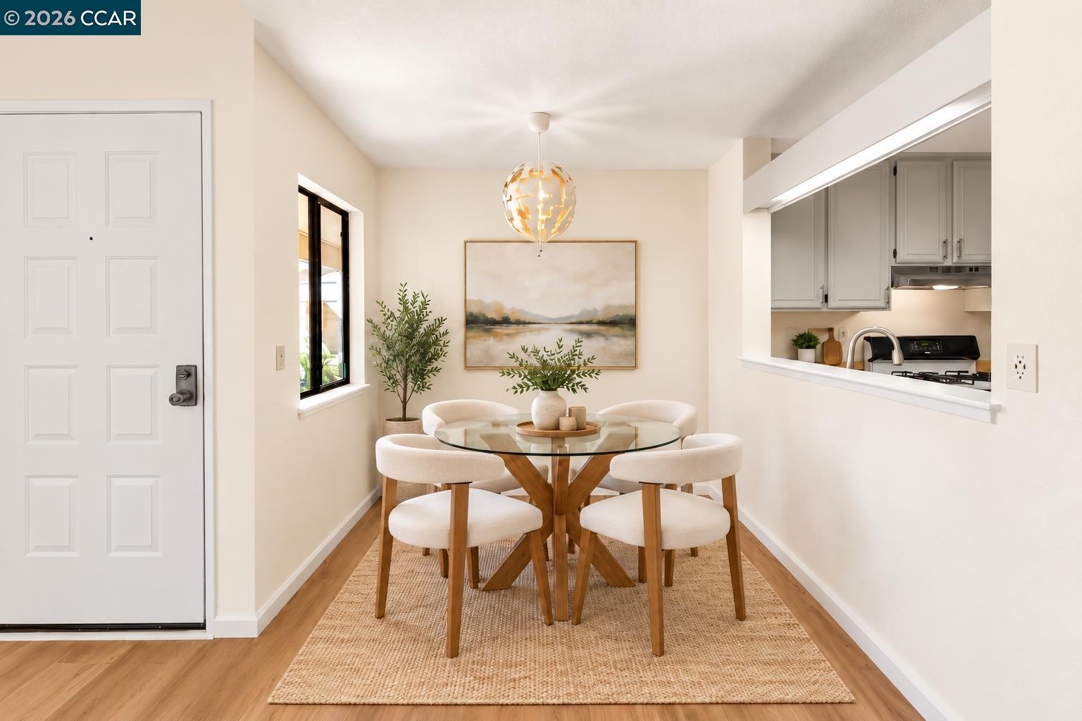 175 Village Pl