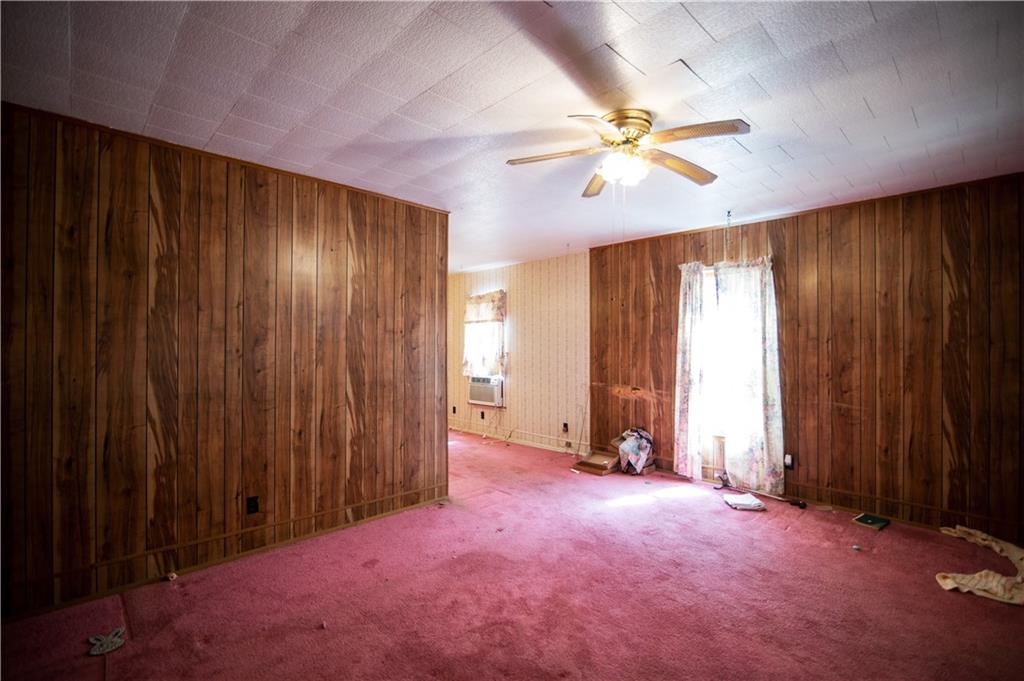 1519 Commercial Street
