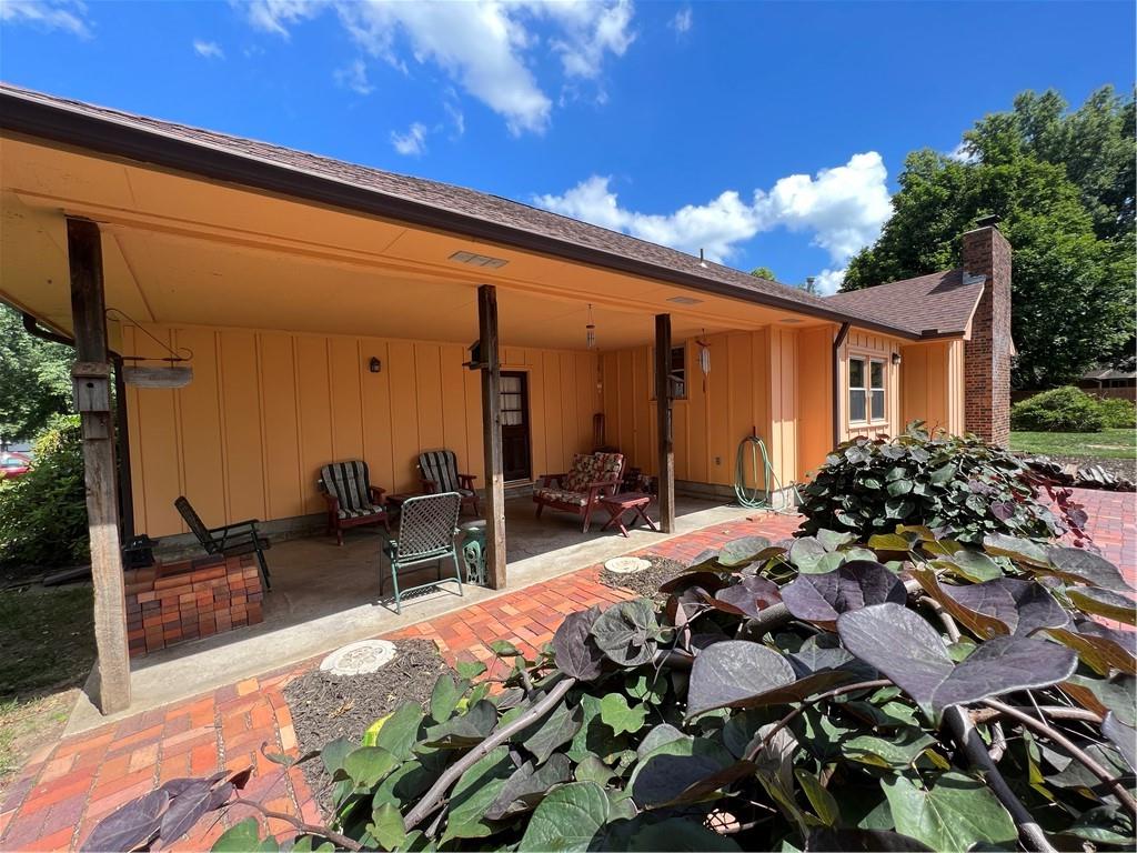 1303 Holiday Drive