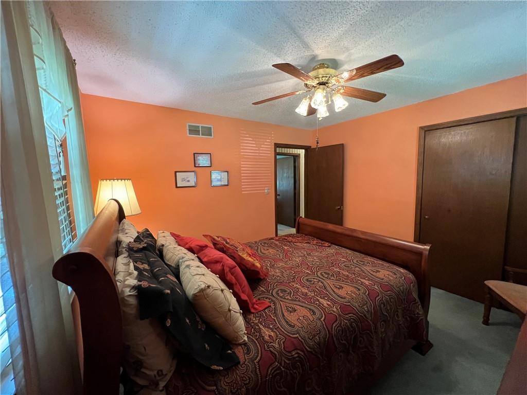 1303 Holiday Drive