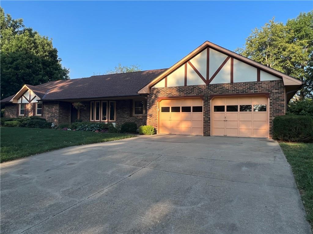 1303 Holiday Drive