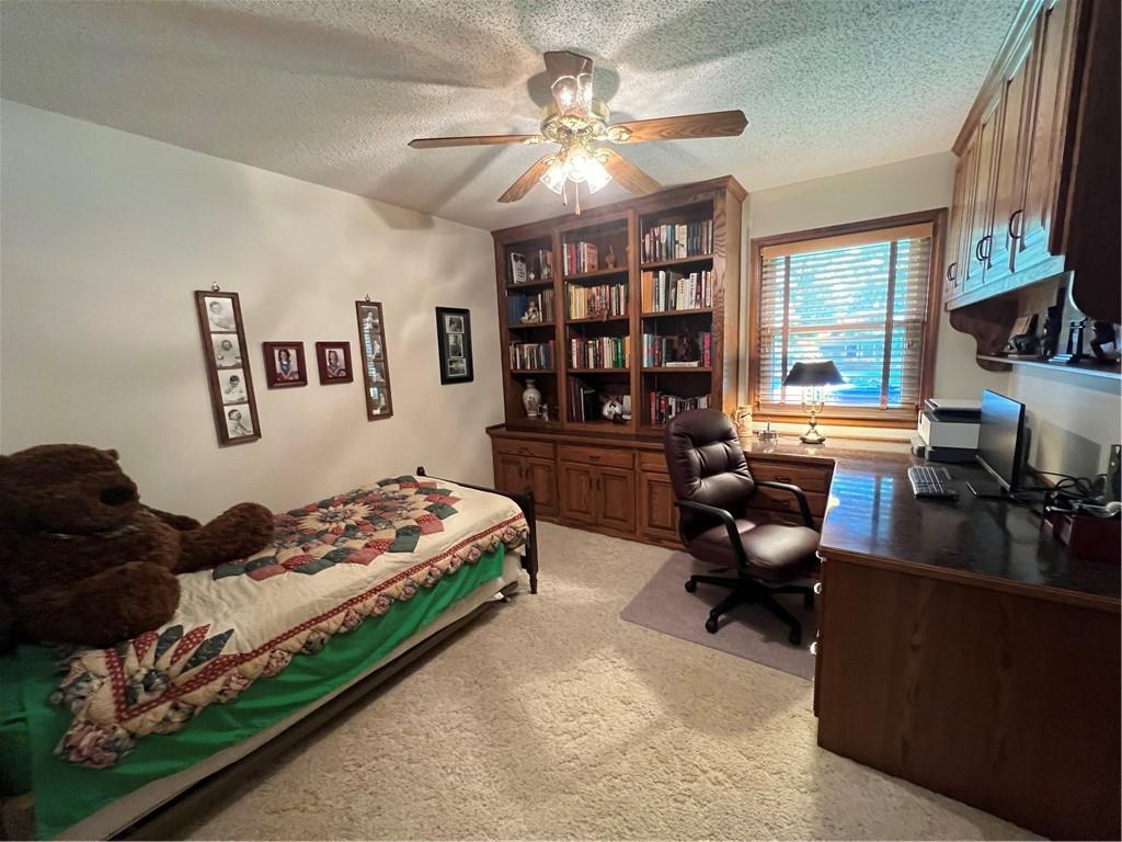 1303 Holiday Drive