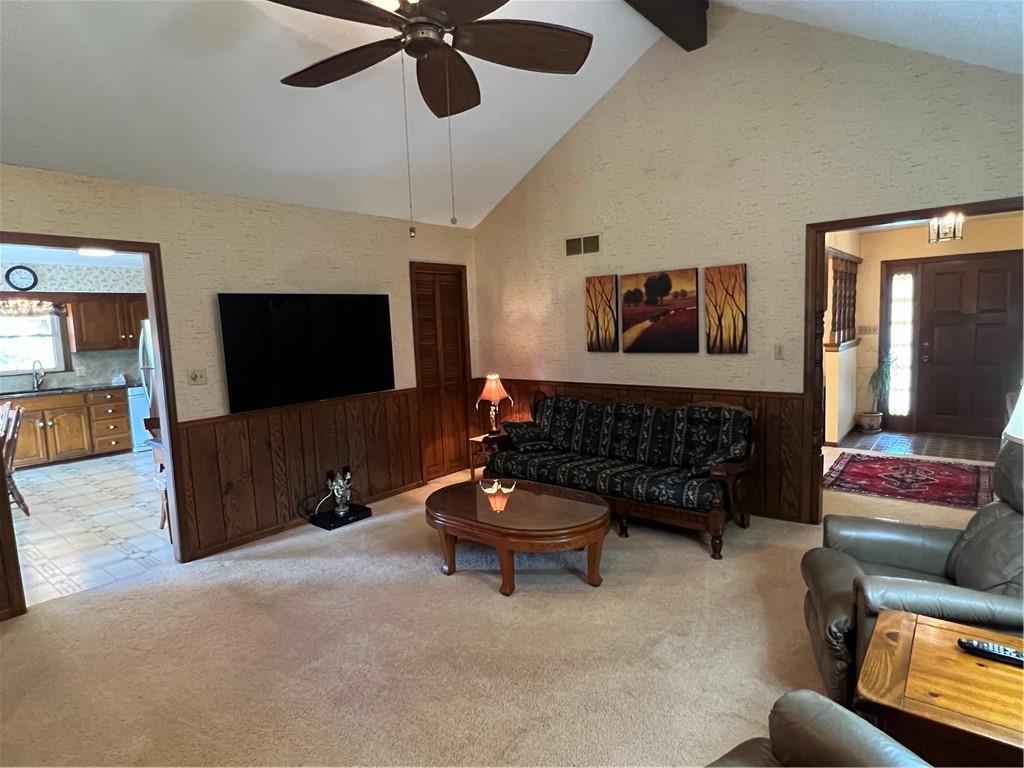 1303 Holiday Drive