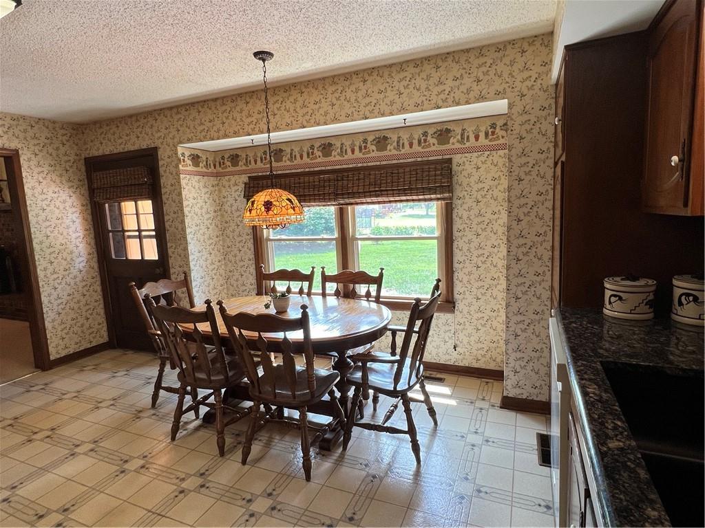 1303 Holiday Drive