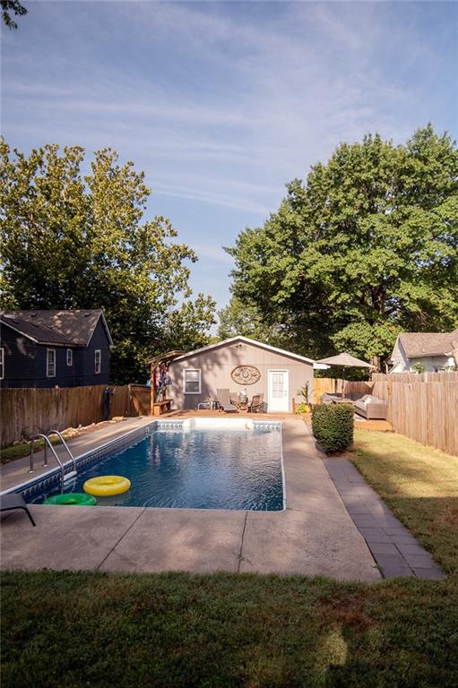 924 S 6th Street