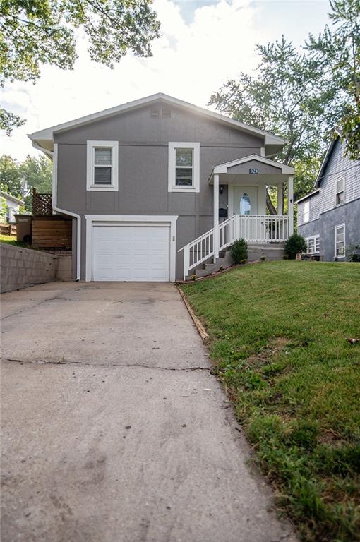 924 S 6th Street