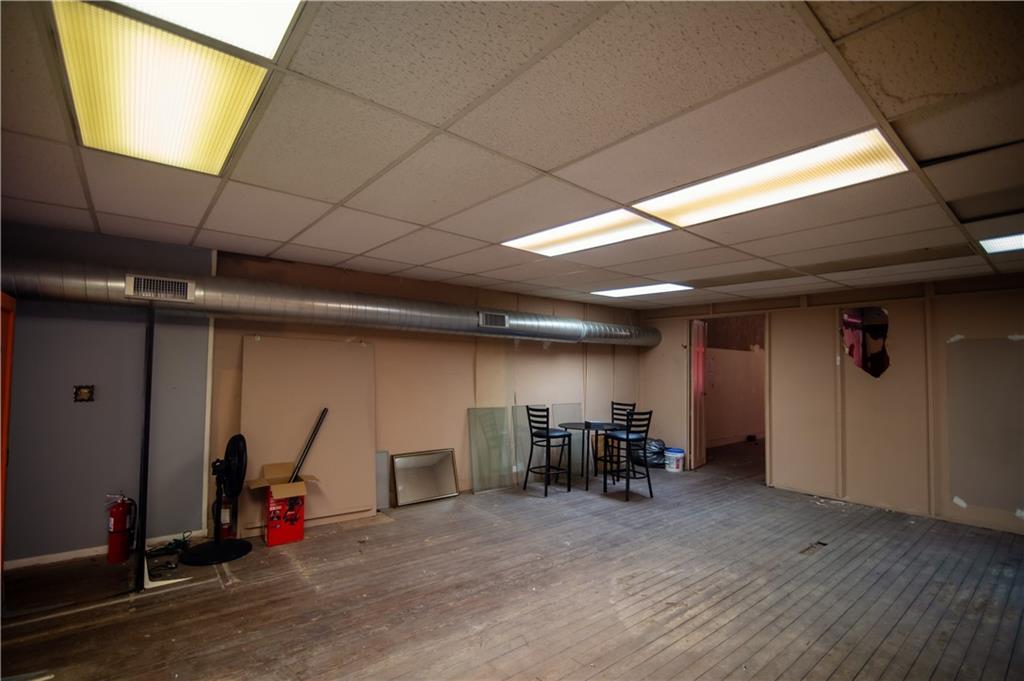 515 Commercial Street