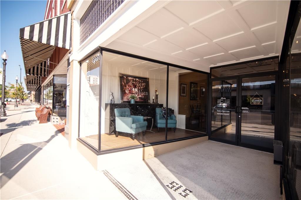 515 Commercial Street