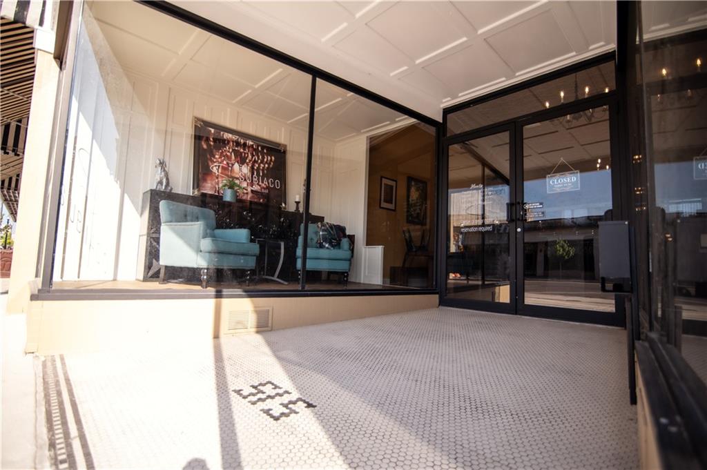 515 Commercial Street