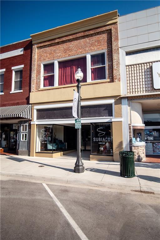 515 Commercial Street