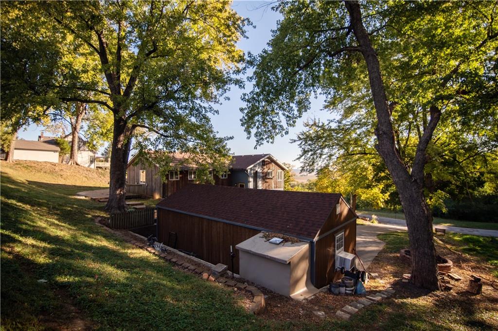1111 Riverview Drive