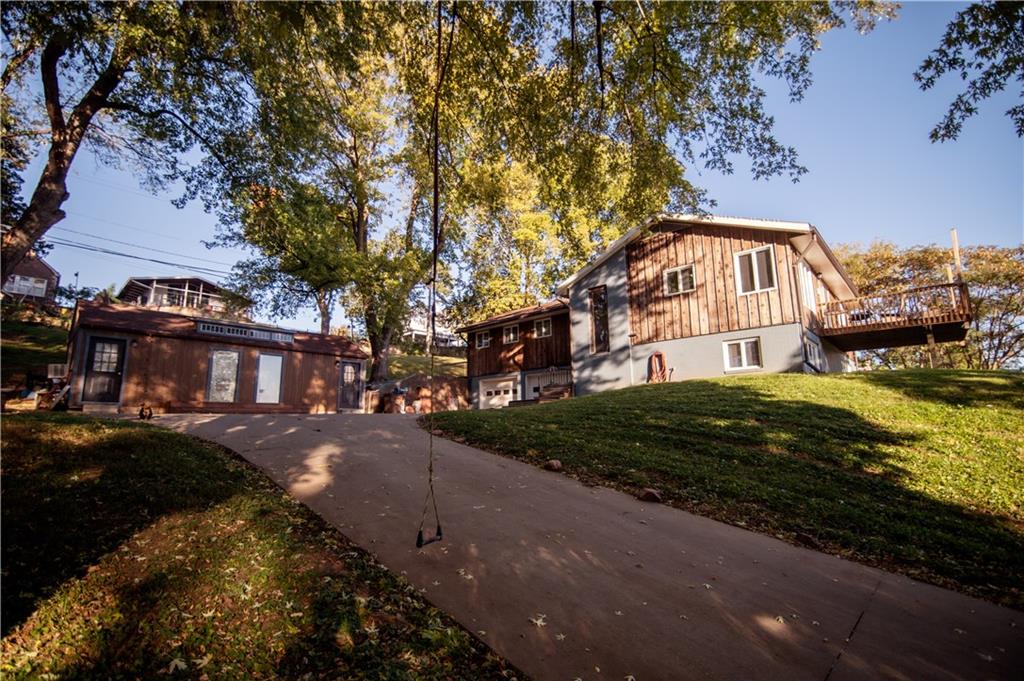 1111 Riverview Drive