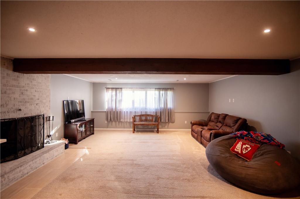 1111 Riverview Drive