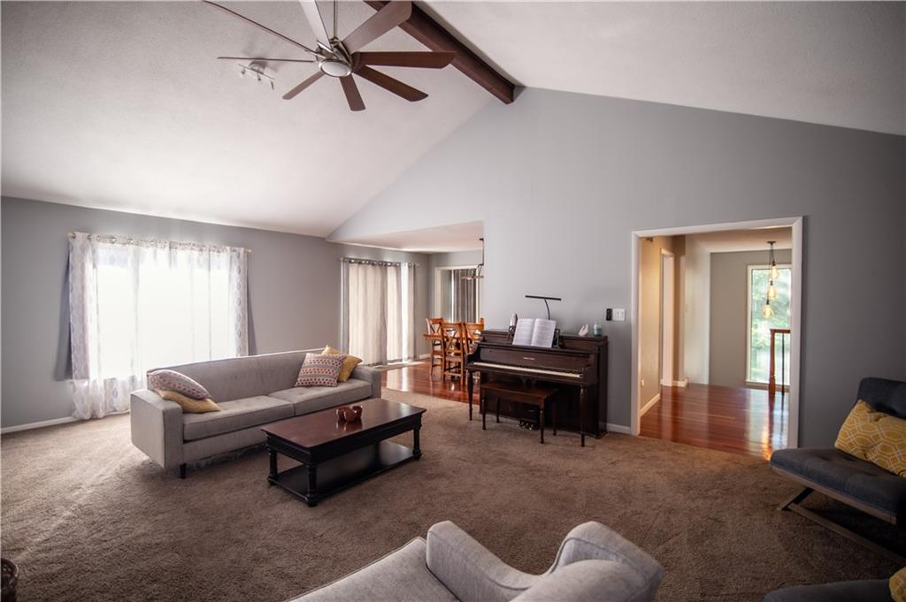 1111 Riverview Drive