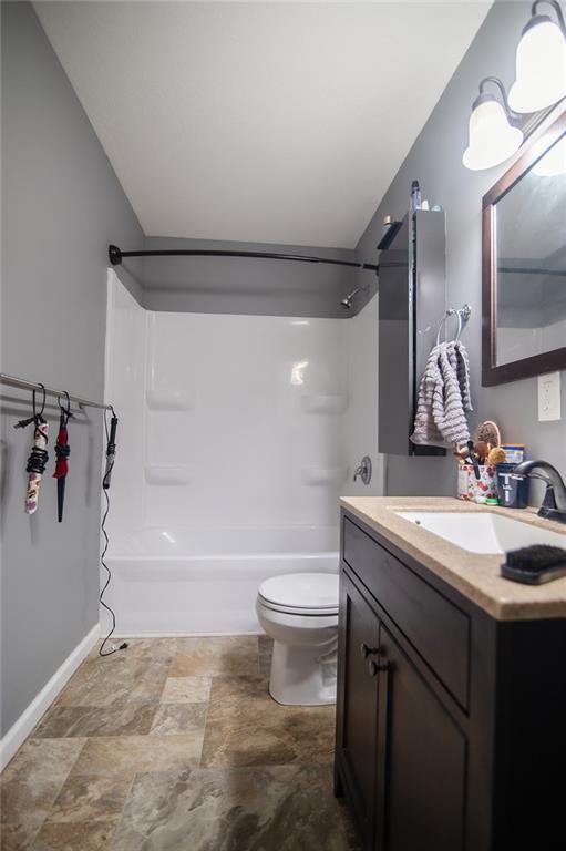 815 College Street