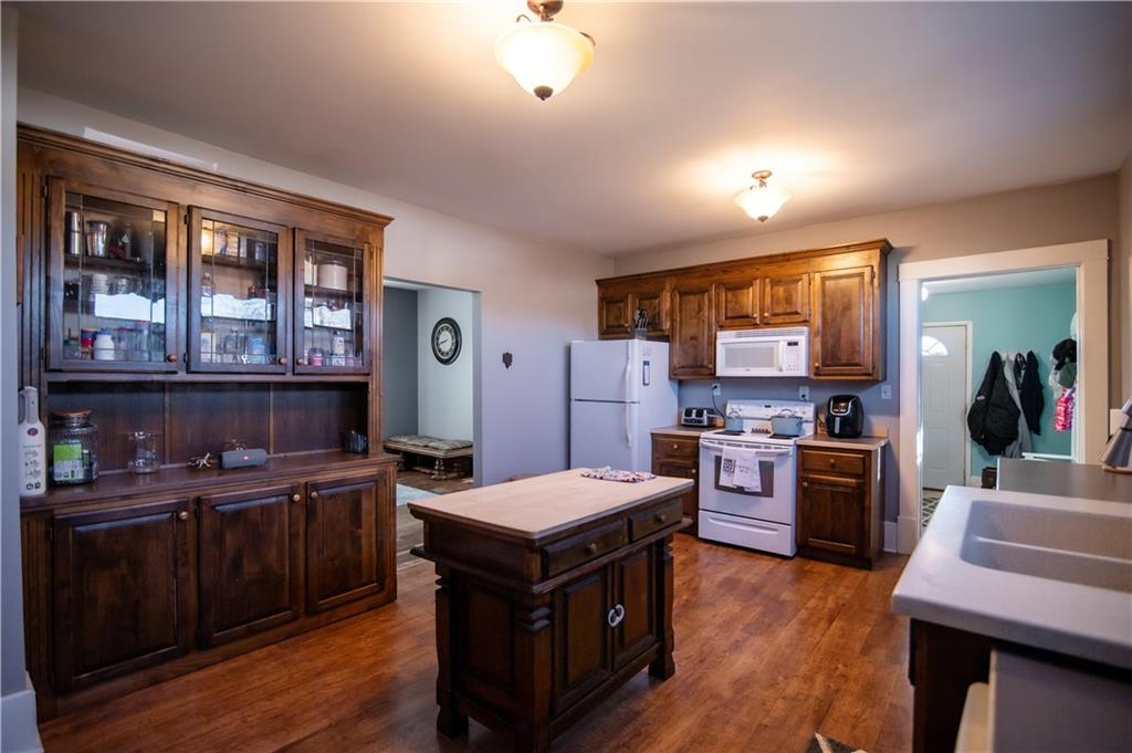 104 S 2nd Street
