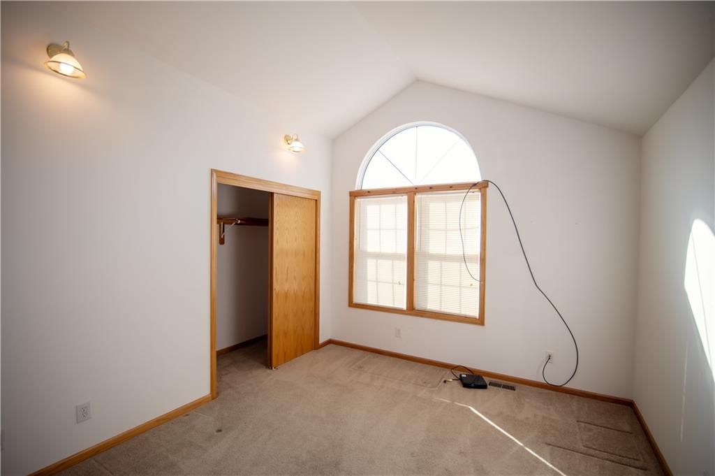 1104 Summerfield Court