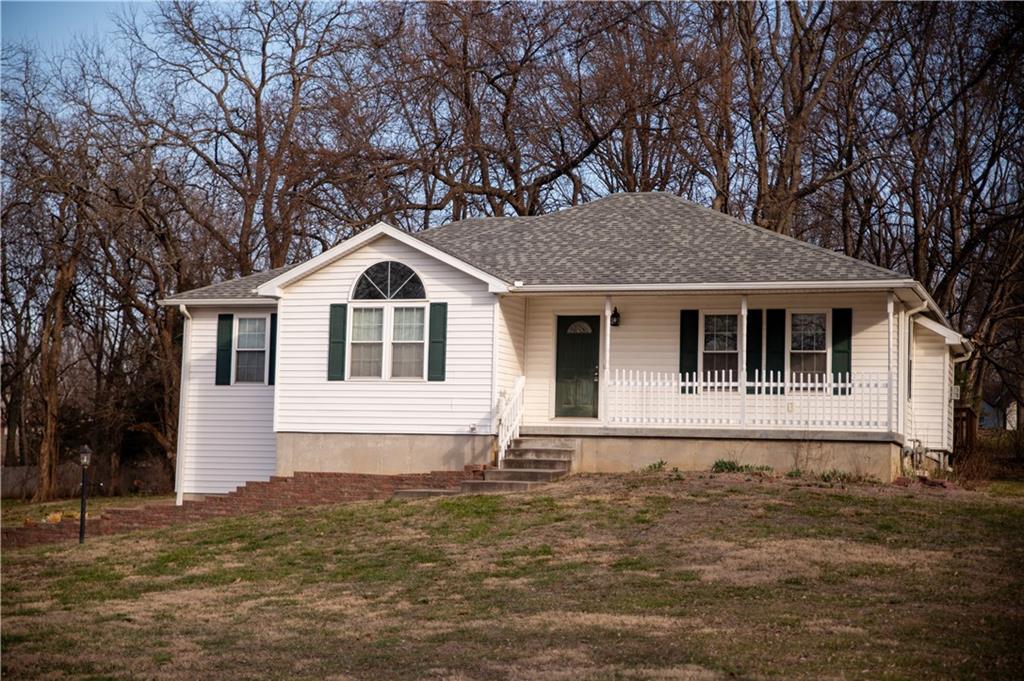 1104 Summerfield Court