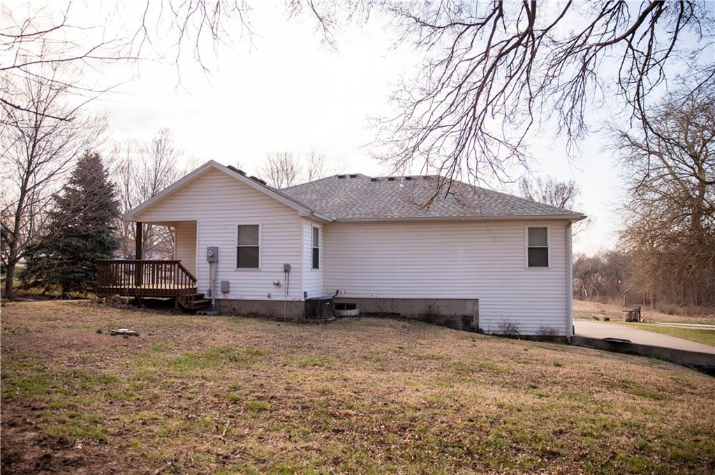 1104 Summerfield Court