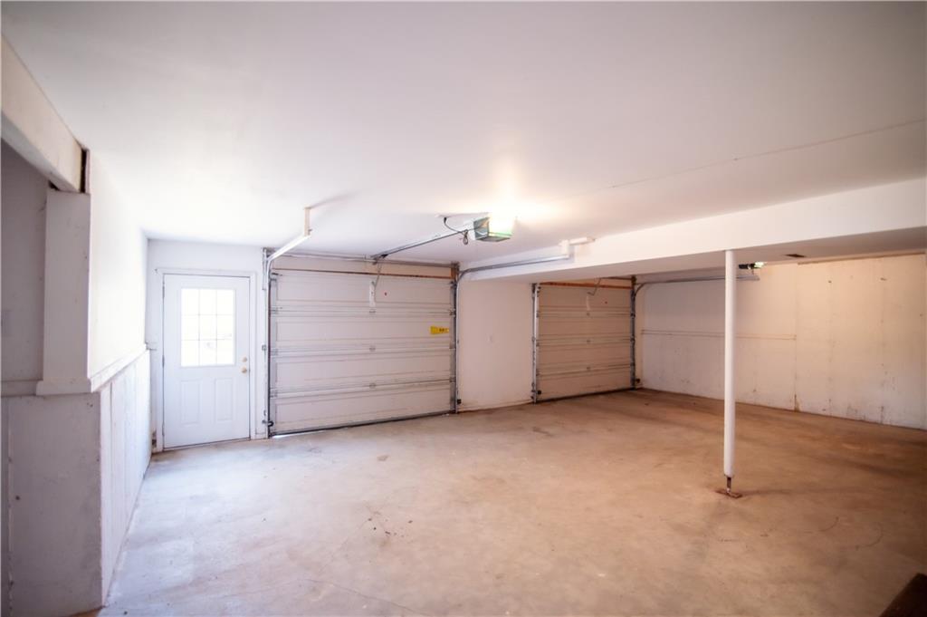 1104 Summerfield Court