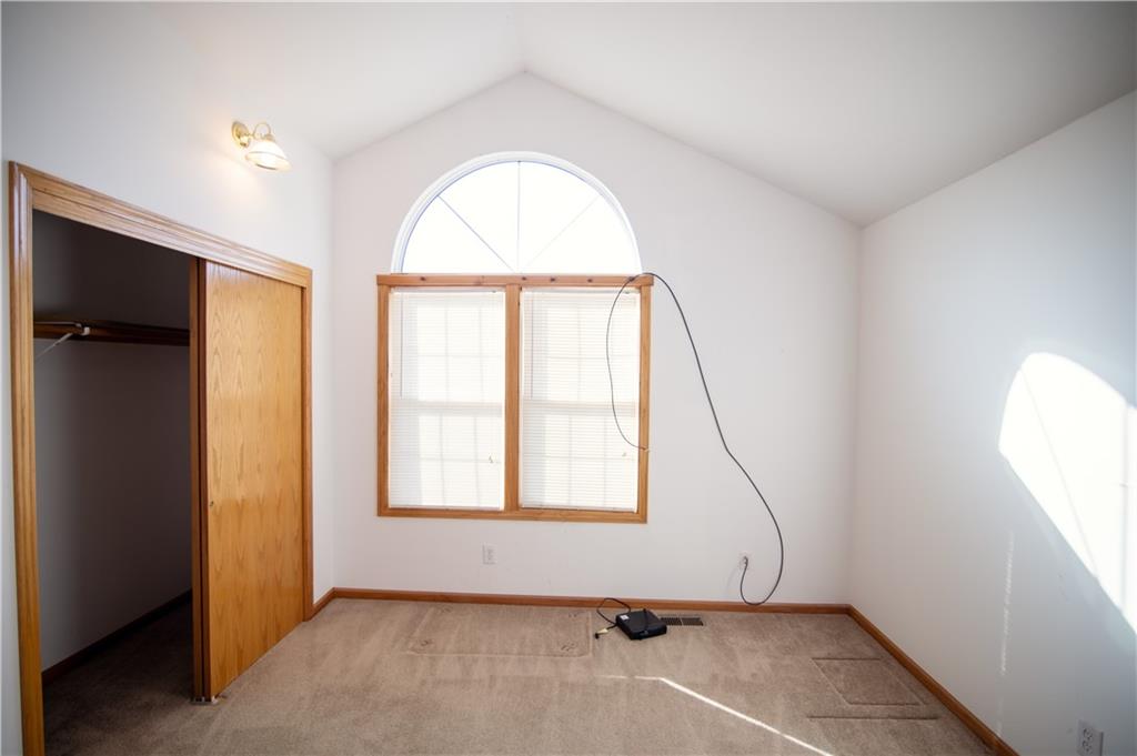 1104 Summerfield Court