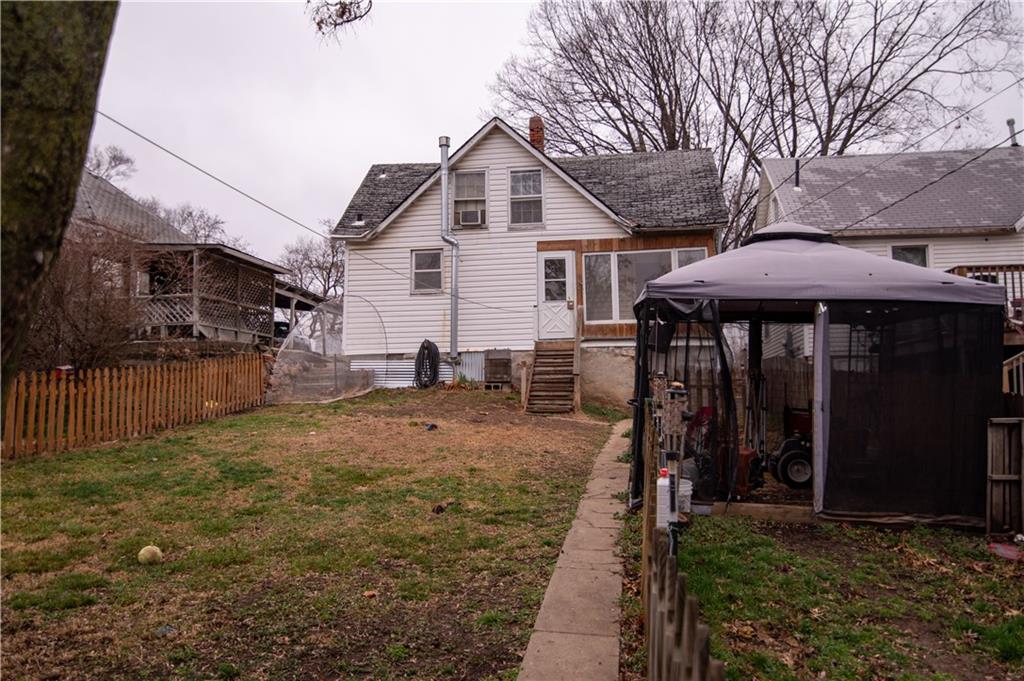 920 Atchison Street