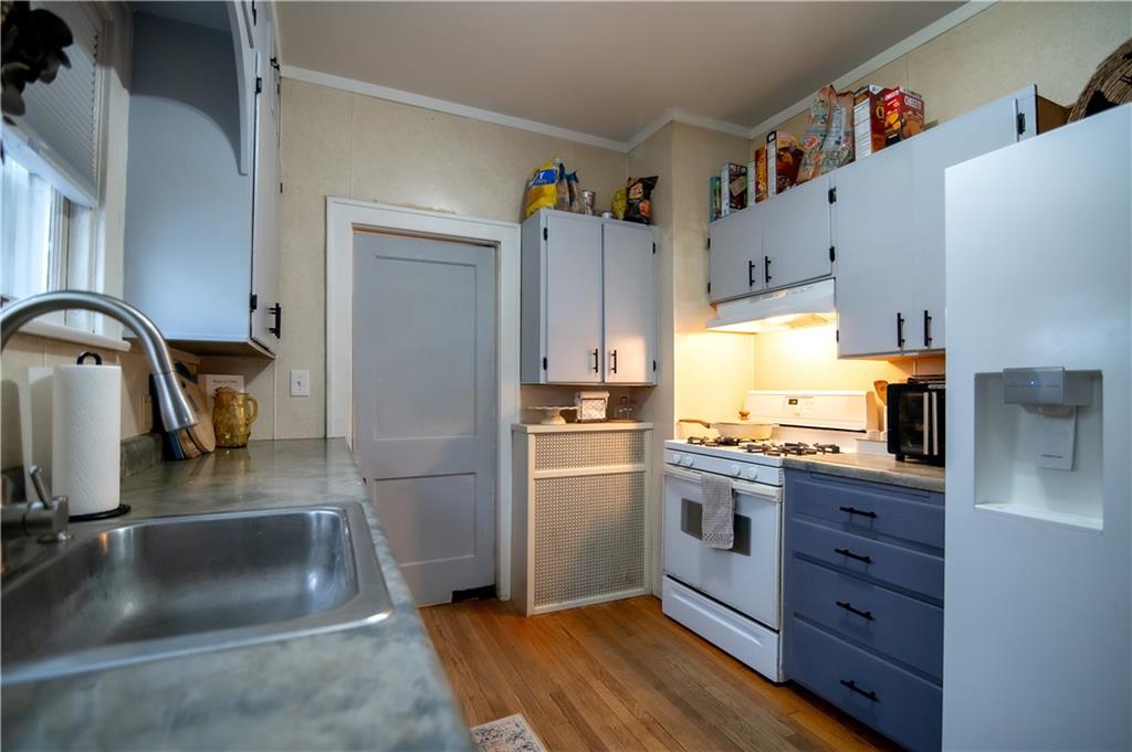 910 N 11th Street