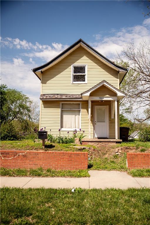 917 & 923 S 5th Street