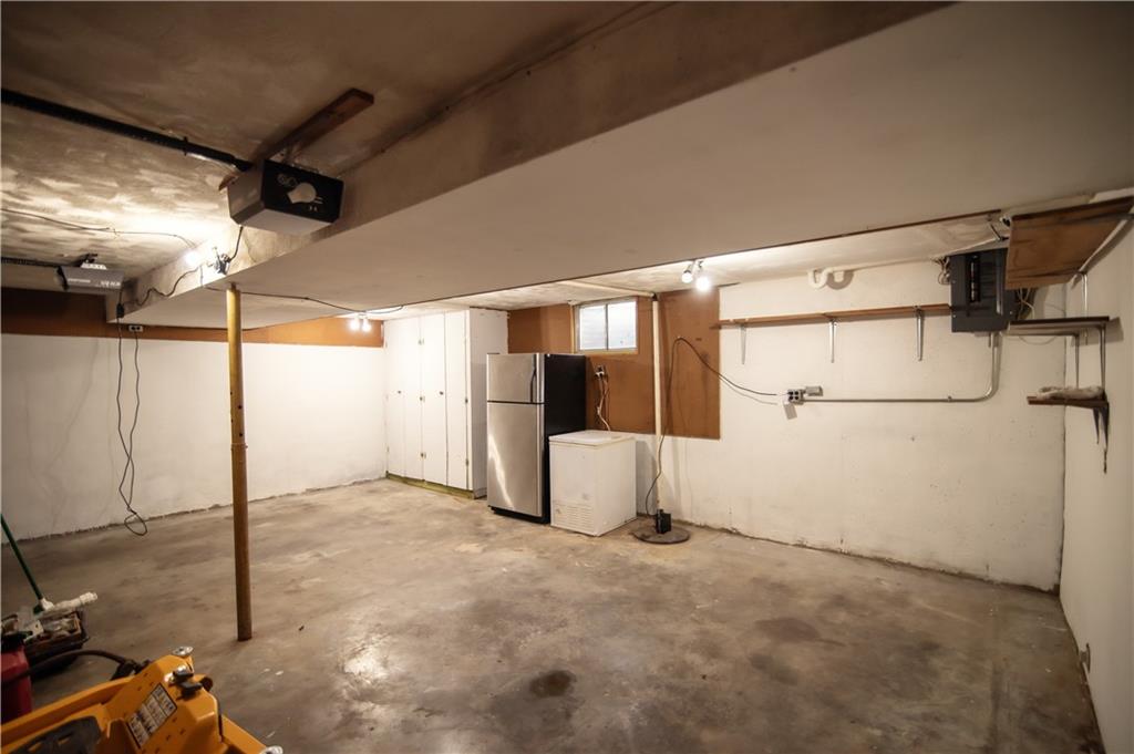 104 Westside Drive
