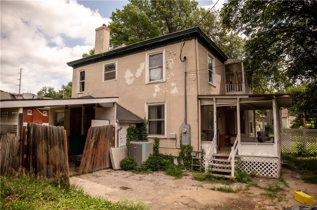 825 N 10th Street