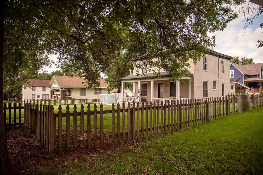 825 N 10th Street