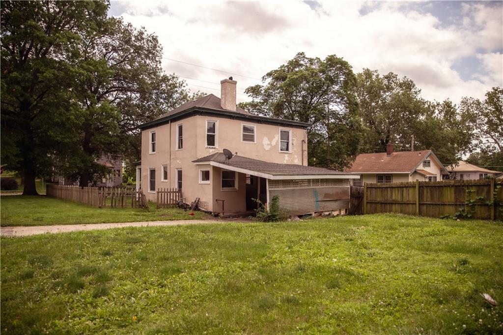 825 N 10th Street