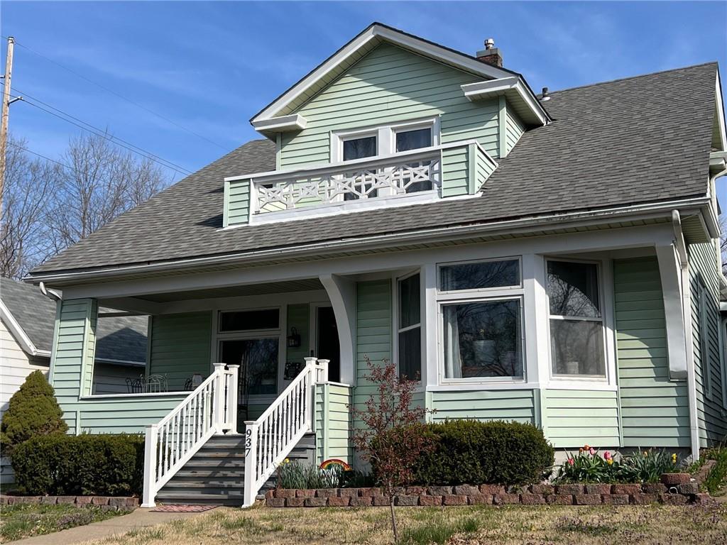 937 Riley Street