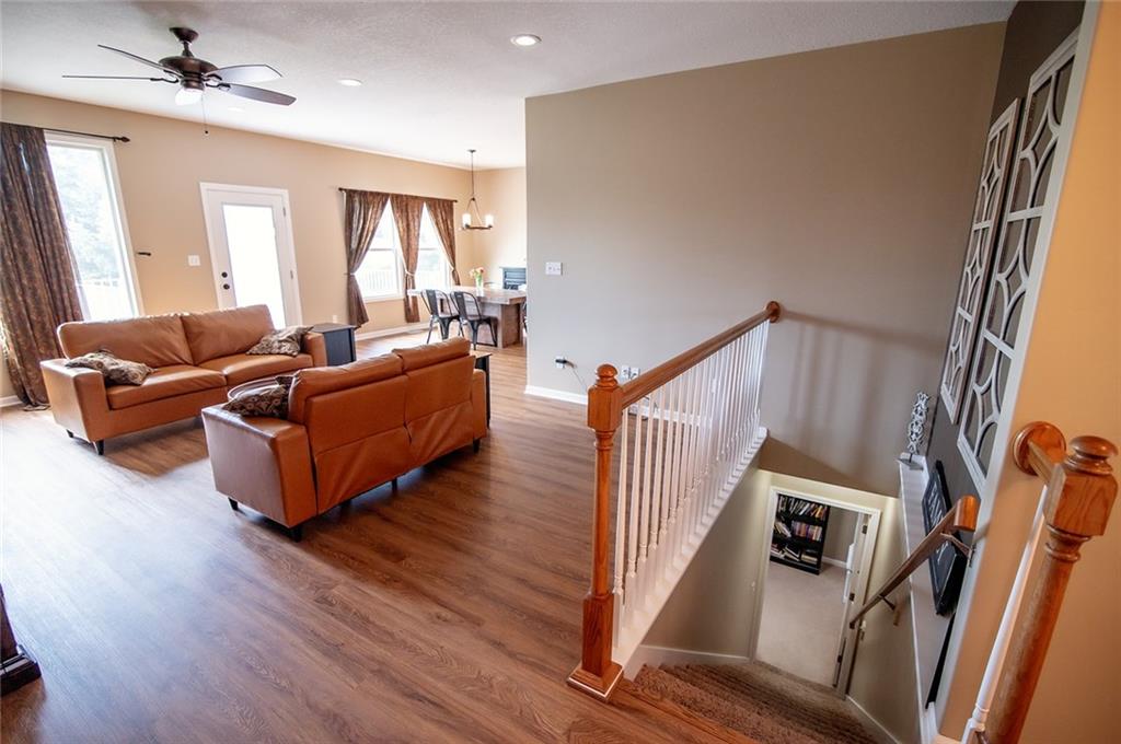 1702 Bluebird Court
