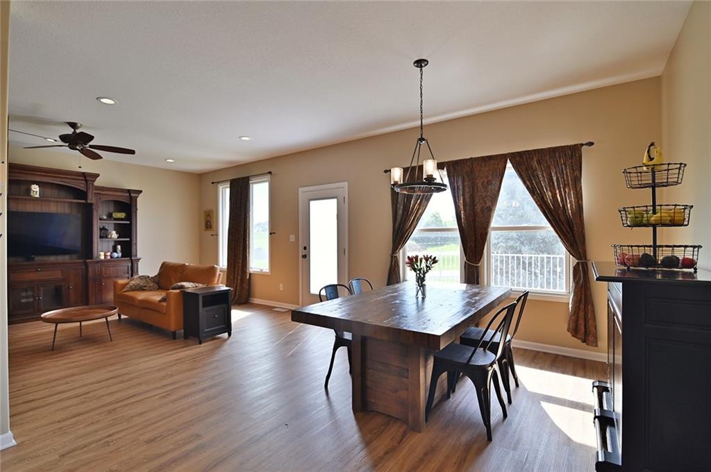 1702 Bluebird Court