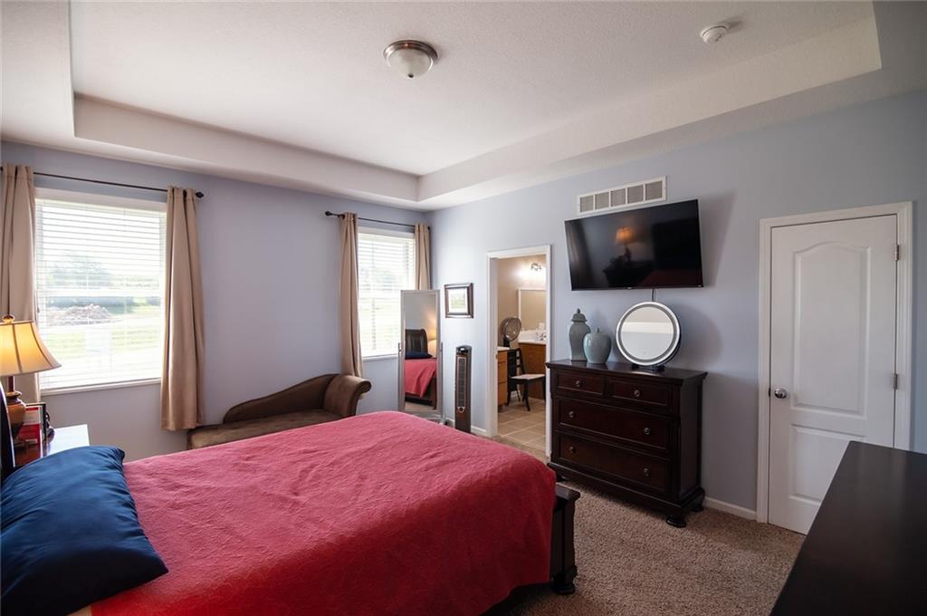 1702 Bluebird Court