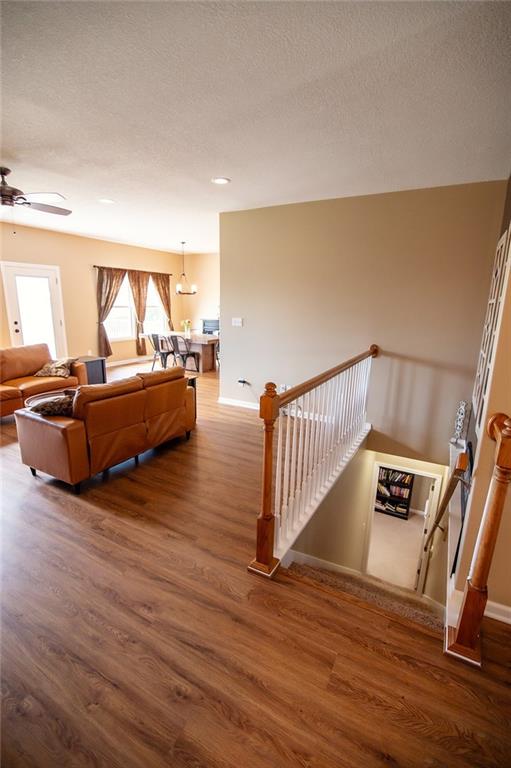 1702 Bluebird Court