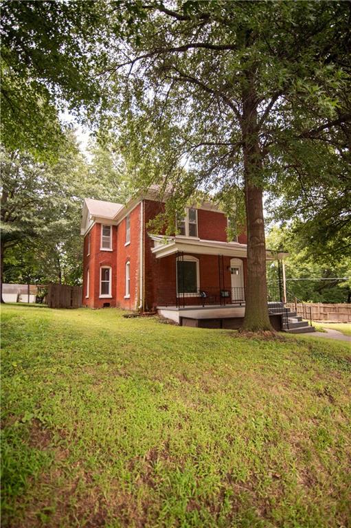 1016 N 10th Street
