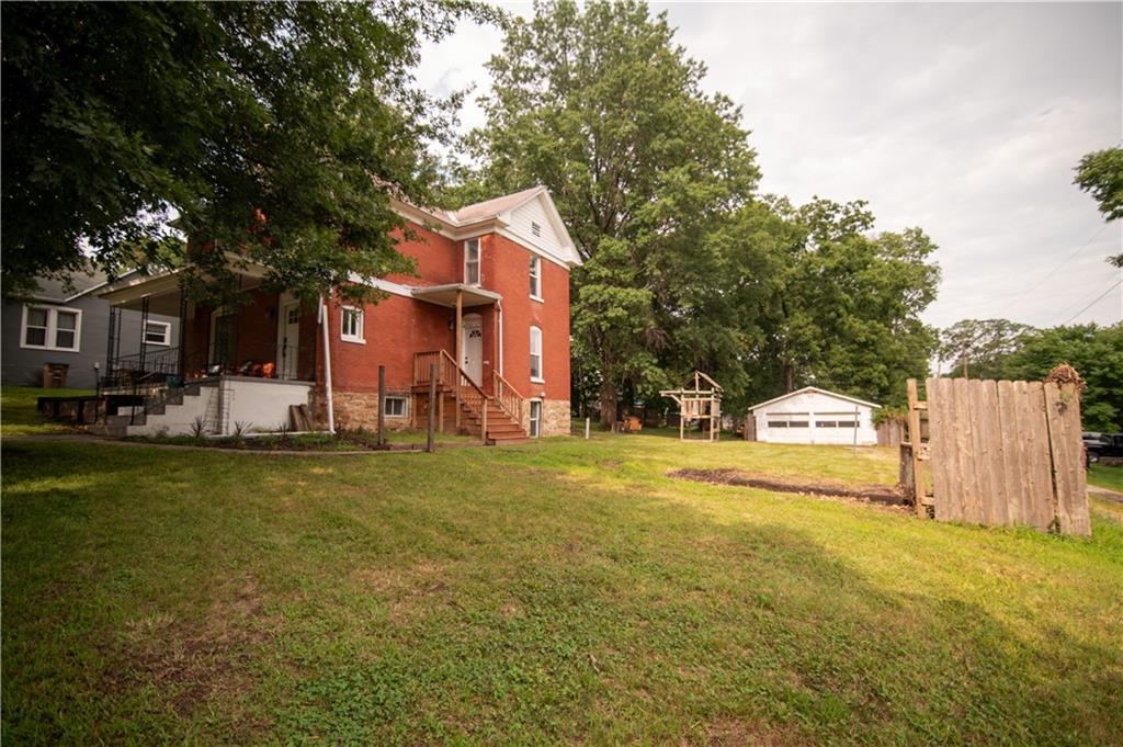 1016 N 10th Street