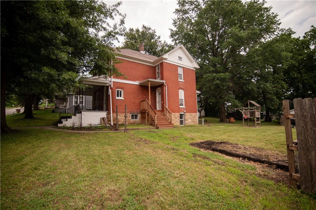 1016 N 10th Street