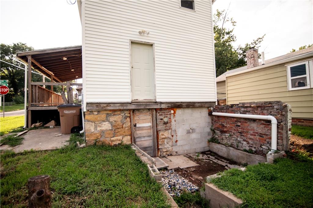 1448 S 7th Street
