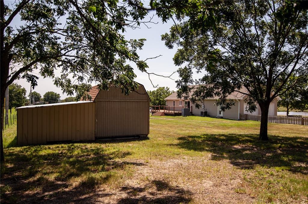5483 Edwards Road