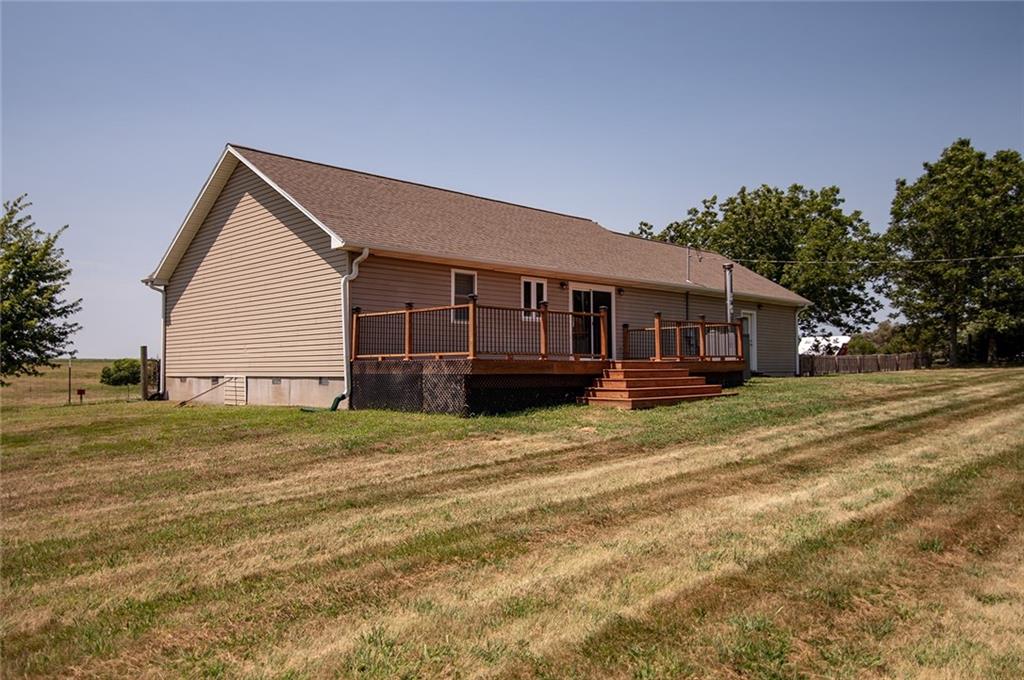 5483 Edwards Road