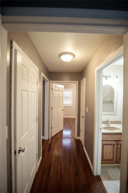 5483 Edwards Road